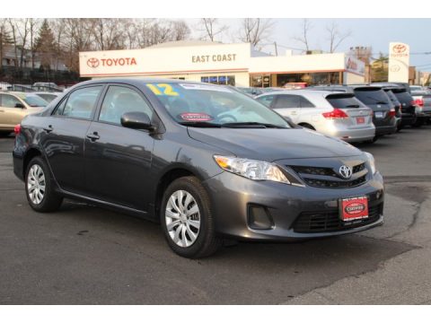 Magnetic Gray Metallic Toyota Corolla LE.  Click to enlarge.