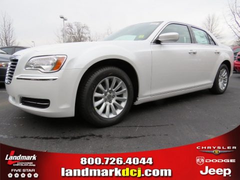 Ivory Tri-Coat Pearl Chrysler 300 .  Click to enlarge.