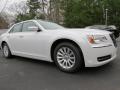 Front 3/4 View of 2014 Chrysler 300  #4