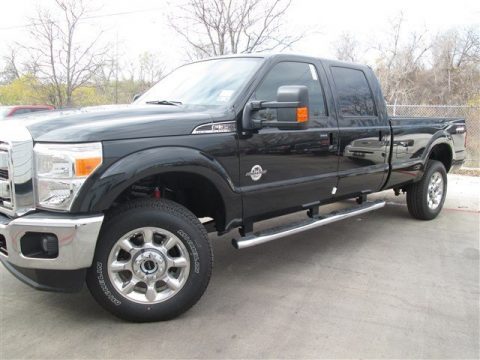 Tuxedo Black Metallic Ford F350 Super Duty Lariat Crew Cab 4x4.  Click to enlarge.