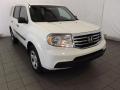 Front 3/4 View of 2014 Honda Pilot LX #1