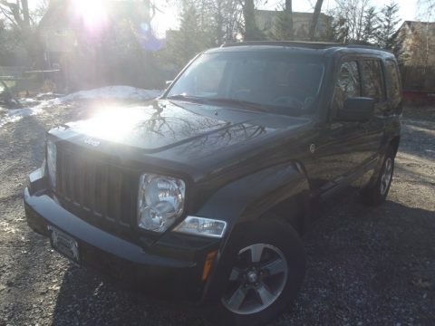 Brilliant Black Crystal Pearl Jeep Liberty Sport 4x4.  Click to enlarge.