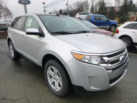 Ingot Silver Metallic Ford Edge SEL AWD.  Click to enlarge.