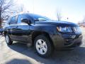 Front 3/4 View of 2014 Jeep Compass Sport #4