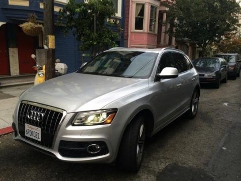 Ice Silver Metallic Audi Q5 3.2 quattro.  Click to enlarge.