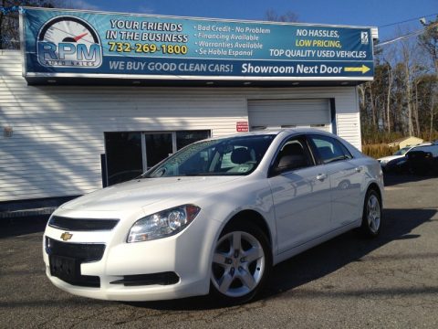 Summit White Chevrolet Malibu LS.  Click to enlarge.
