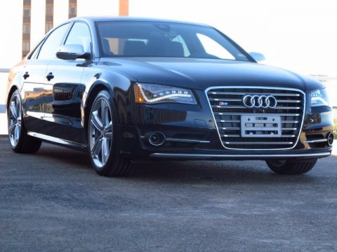 Phantom Black Pearl Audi S8 quattro S.  Click to enlarge.