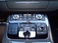 Controls of 2014 Audi S8 quattro S #25