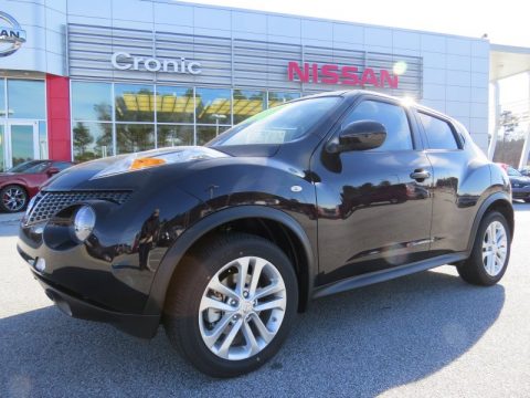 Bordeaux Black Nissan Juke SV.  Click to enlarge.