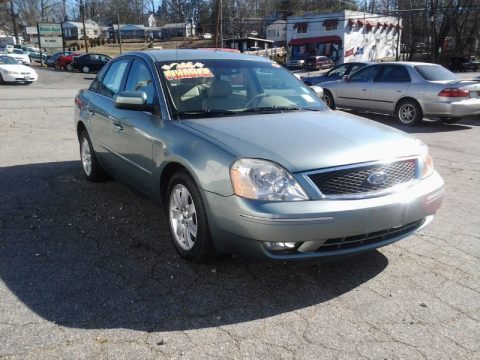 Titanium Green Metallic Ford Five Hundred SEL.  Click to enlarge.