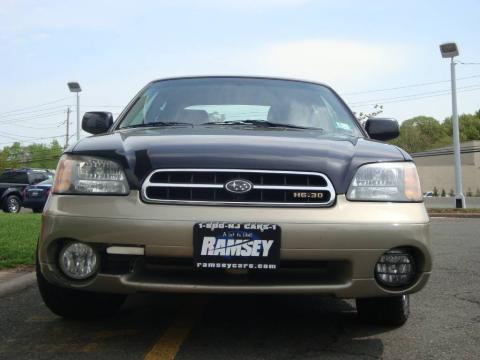 Black Granite Pearl Subaru Outback Limited Sedan.  Click to enlarge.