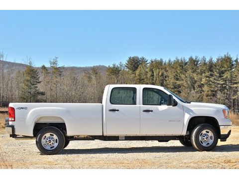Summit White GMC Sierra 2500HD Crew Cab 4x4.  Click to enlarge.