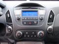 Controls of 2014 Hyundai Tucson GLS #27