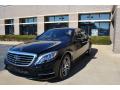 Front 3/4 View of 2014 Mercedes-Benz S 550 4MATIC Sedan #14