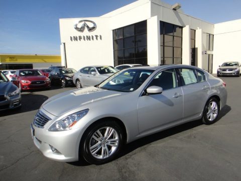 Liquid Platinum Infiniti G 37 Journey Sedan.  Click to enlarge.