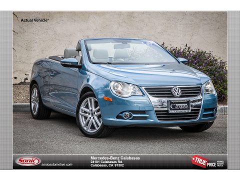 Thunder Blue Volkswagen Eos Lux.  Click to enlarge.