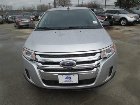 Ingot Silver Ford Edge SE.  Click to enlarge.