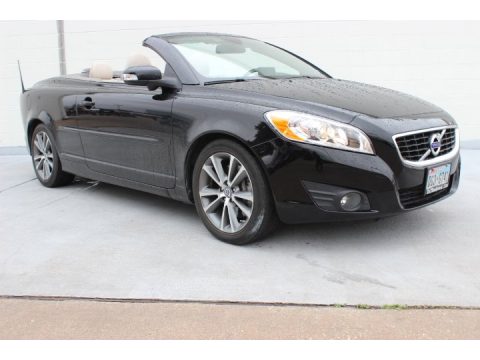 Black Volvo C70 T5.  Click to enlarge.