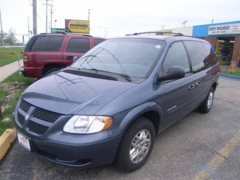 Patriot Blue Pearlcoat Dodge Grand Caravan Sport.  Click to enlarge.