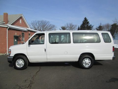 Oxford White Ford E Series Van E350 Super Duty XLT 15 Passenger.  Click to enlarge.