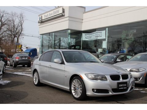 Titanium Silver Metallic BMW 3 Series 328i xDrive Sedan.  Click to enlarge.