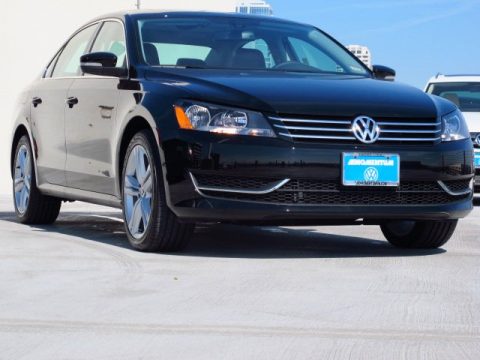 Black Volkswagen Passat 1.8T SE. Click to enlarge. Black Volkswagen Passat 1.8T SE. Click to enlarge.