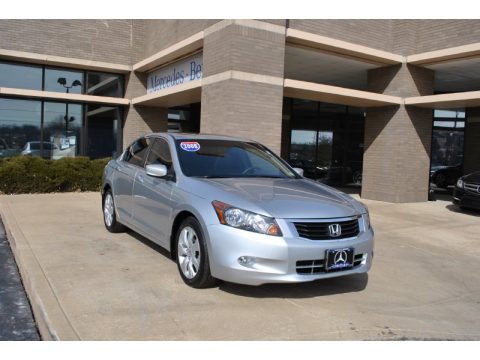 Alabaster Silver Metallic Honda Accord EX V6 Sedan.  Click to enlarge.