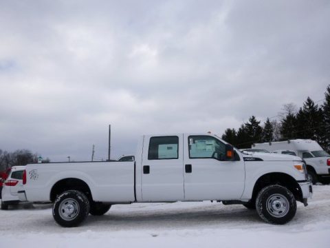 Oxford White Ford F350 Super Duty XL Crew Cab 4x4.  Click to enlarge.