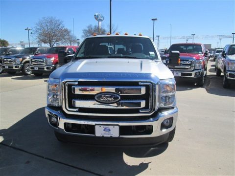Ingot Silver Metallic Ford F350 Super Duty Lariat Crew Cab 4x4 Dually.  Click to enlarge.