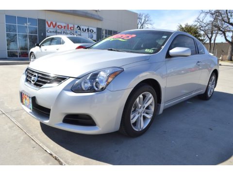 Brilliant Silver Nissan Altima 2.5 S Coupe. Click to enlarge. Brilliant Silver Nissan Altima 2.5 S Coupe. Click to enlarge.