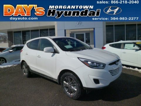 Winter White Hyundai Tucson GLS.  Click to enlarge.