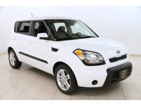 Clear White Kia Soul +.  Click to enlarge.