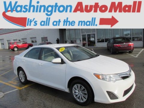 Super White Toyota Camry LE.  Click to enlarge.