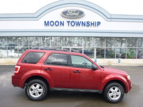 Toreador Red Metallic Ford Escape XLT V6 4WD.  Click to enlarge.
