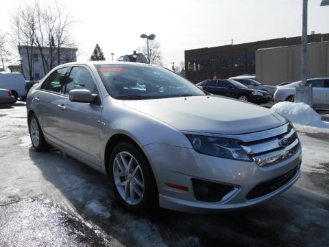 Ingot Silver Metallic Ford Fusion SEL.  Click to enlarge.