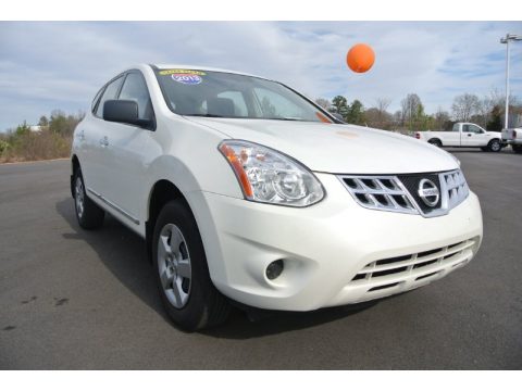 Pearl White Nissan Rogue S. Click to enlarge. Pearl White Nissan Rogue S. Click to enlarge.