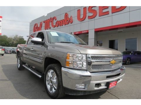 Graystone Metallic Chevrolet Silverado 1500 LT Crew Cab 4x4.  Click to enlarge.