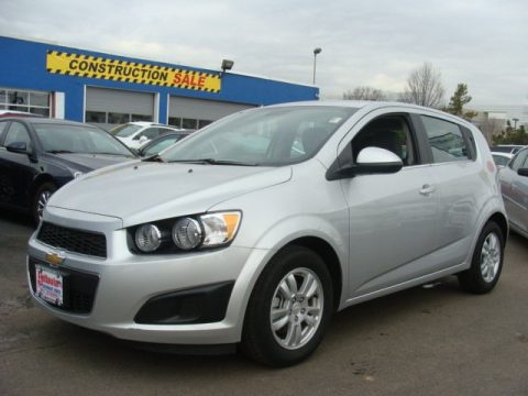 Silver Ice Metallic Chevrolet Sonic LT Hatch.  Click to enlarge.