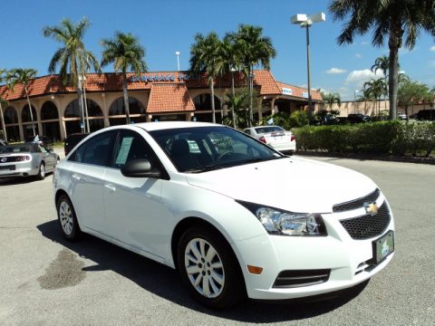 Summit White Chevrolet Cruze LS. Click to enlarge. Summit White Chevrolet Cruze LS. Click to enlarge.