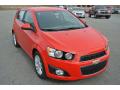 Front 3/4 View of 2014 Chevrolet Sonic LT Hatchback #1