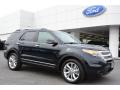 Front 3/4 View of 2014 Ford Explorer XLT 4WD #1