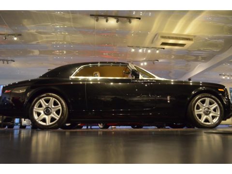 Diamond Black Rolls-Royce Phantom Coupe.  Click to enlarge.