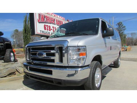 Oxford White Ford E Series Van E350 XLT Passenger. Click to enlarge. Oxford White Ford E Series Van E350 XLT Passenger. Click to enlarge.
