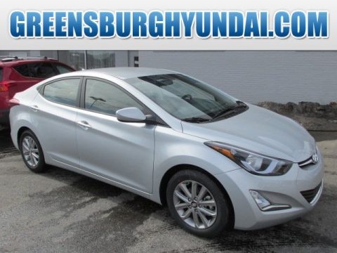 Silver Hyundai Elantra SE Sedan.  Click to enlarge.