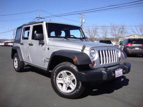 Bright Silver Metallic Jeep Wrangler Unlimited Sport.  Click to enlarge.