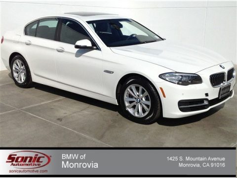 Alpine White BMW 5 Series 528i Sedan.  Click to enlarge.