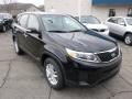 Front 3/4 View of 2015 Kia Sorento LX AWD #2