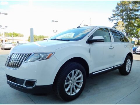 White Platinum Metallic Tri-Coat Lincoln MKX FWD.  Click to enlarge.