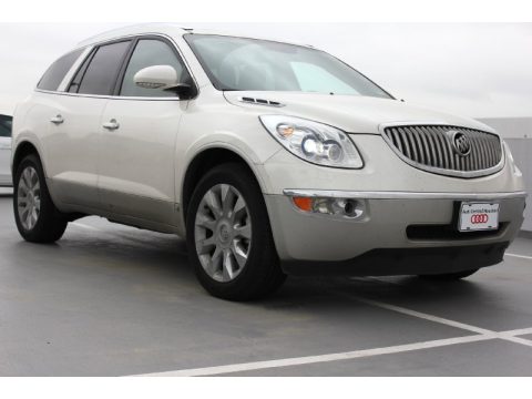 White Opal Buick Enclave CXL.  Click to enlarge.