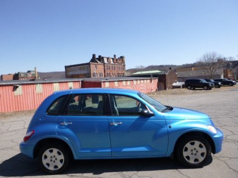 Surf Blue Pearl Chrysler PT Cruiser LX.  Click to enlarge.